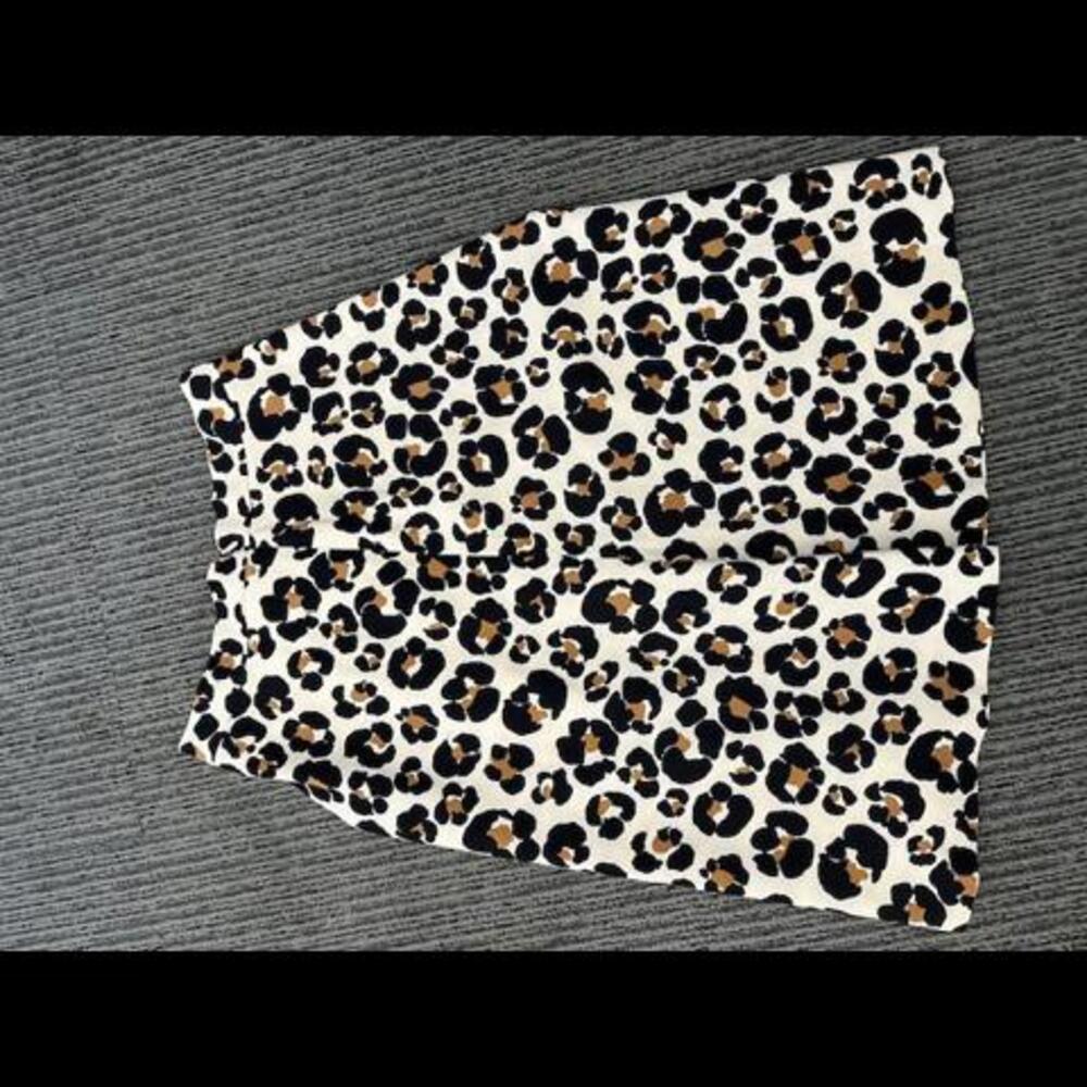 NWT New Ann Taylor Leopard Print Midi Skater Skirt size 8 - Picture 4 of 5